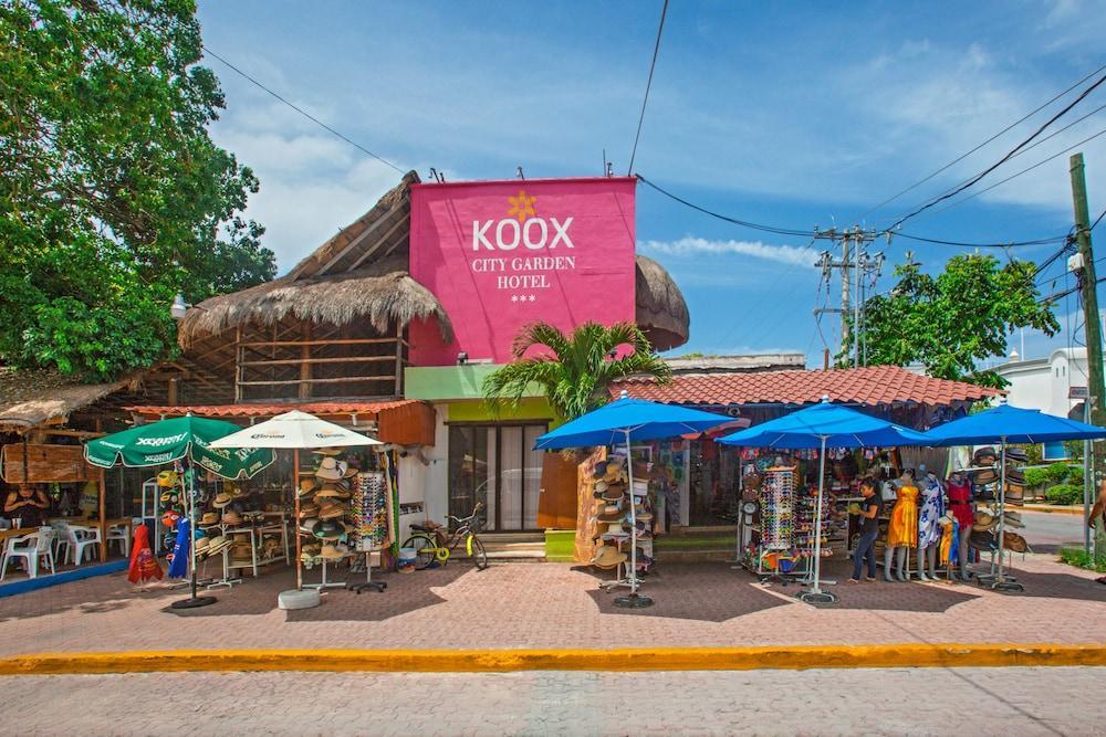 Koox City Garden Hotel Playa del Carmen Buitenkant foto
