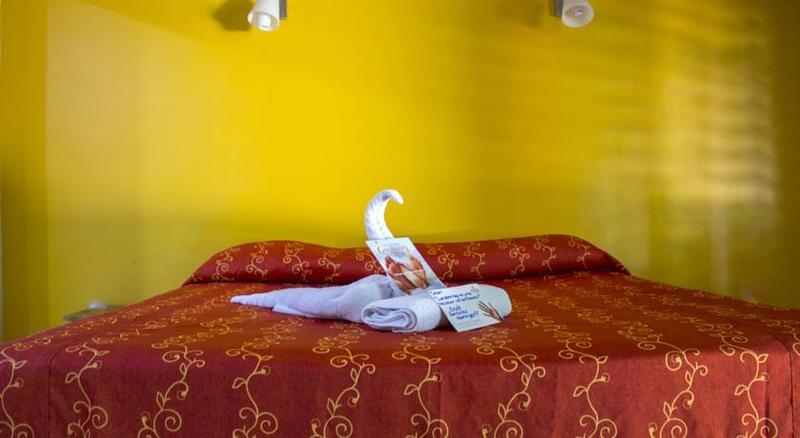 Koox City Garden Hotel Playa del Carmen Buitenkant foto