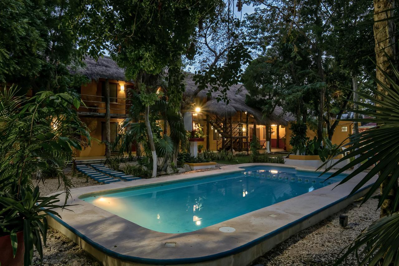 Koox City Garden Hotel Playa del Carmen Buitenkant foto