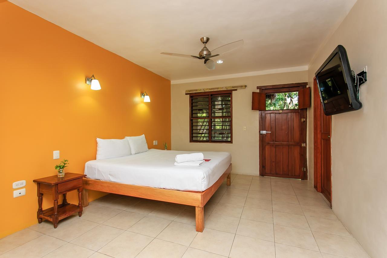 Koox City Garden Hotel Playa del Carmen Buitenkant foto