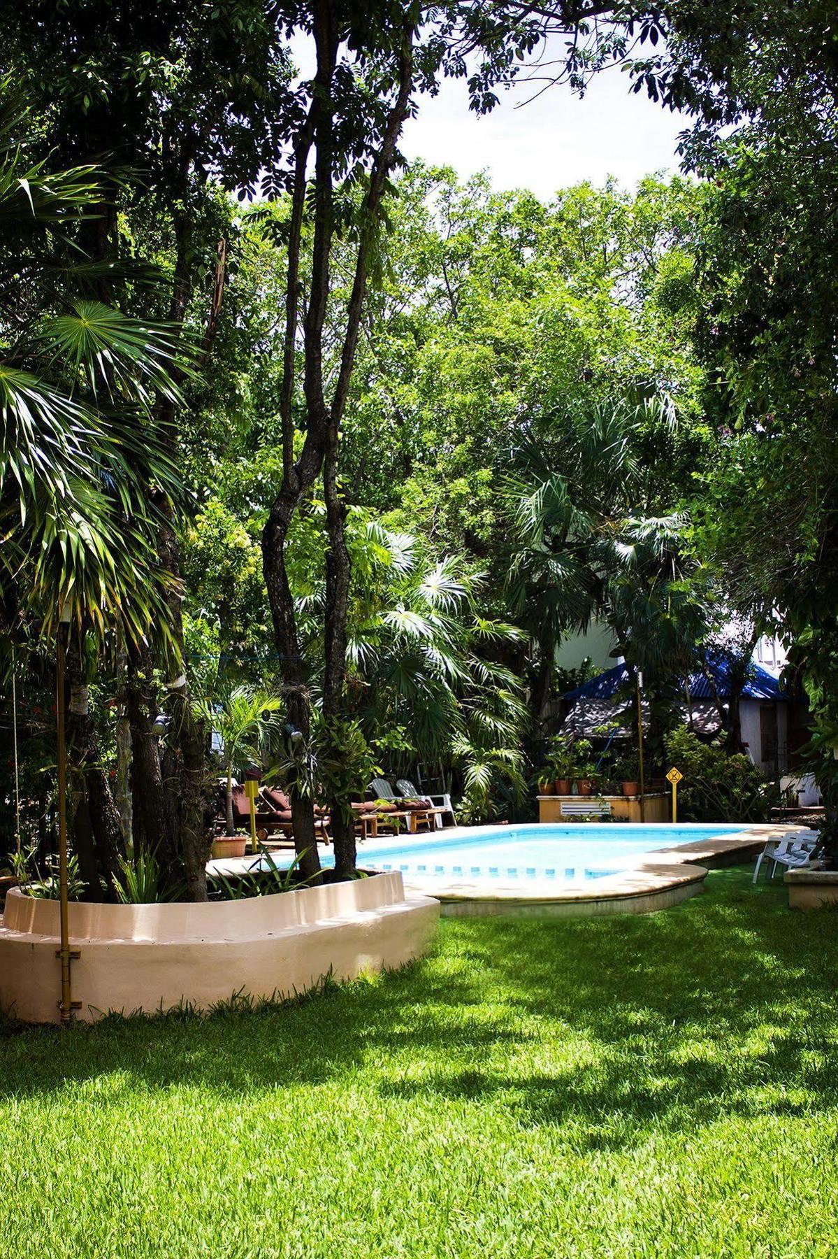 Koox City Garden Hotel Playa del Carmen Buitenkant foto