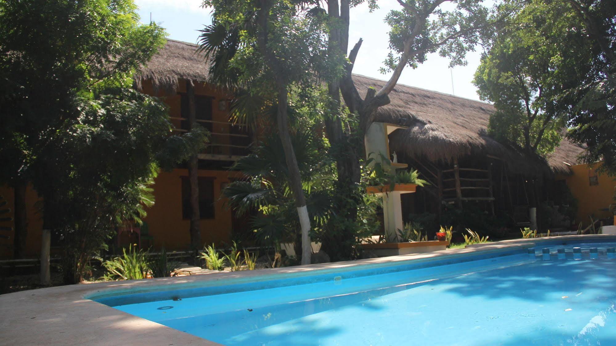 Koox City Garden Hotel Playa del Carmen Buitenkant foto