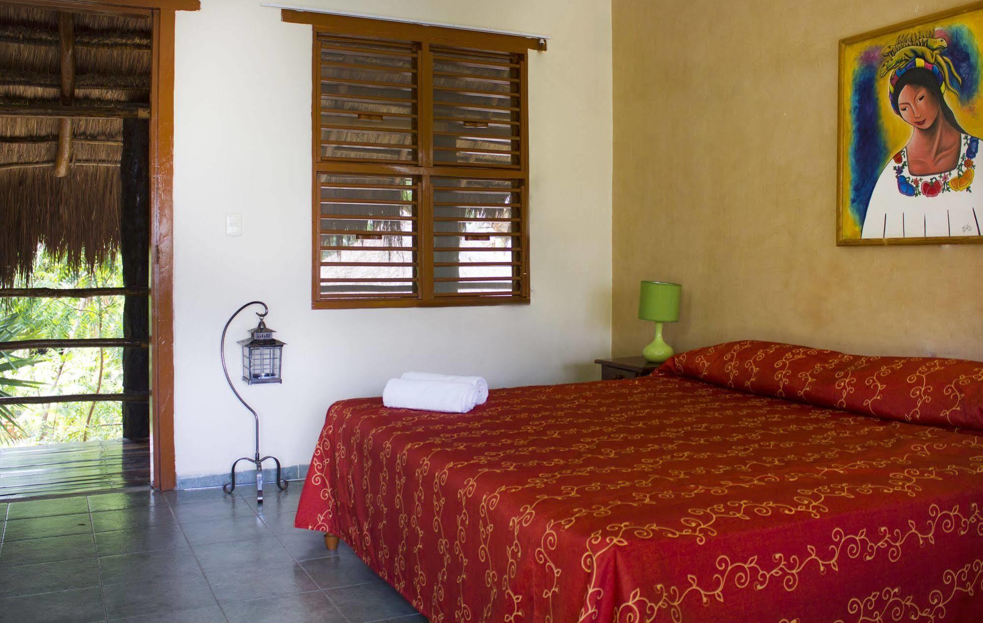 Koox City Garden Hotel Playa del Carmen Buitenkant foto