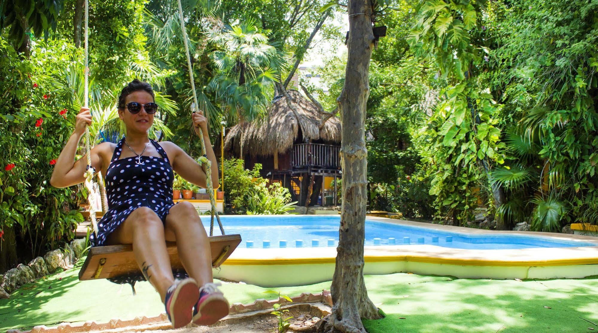 Koox City Garden Hotel Playa del Carmen Buitenkant foto