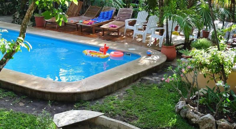 Koox City Garden Hotel Playa del Carmen Buitenkant foto