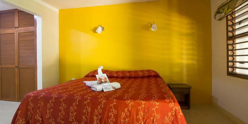 Koox City Garden Hotel Playa del Carmen Buitenkant foto